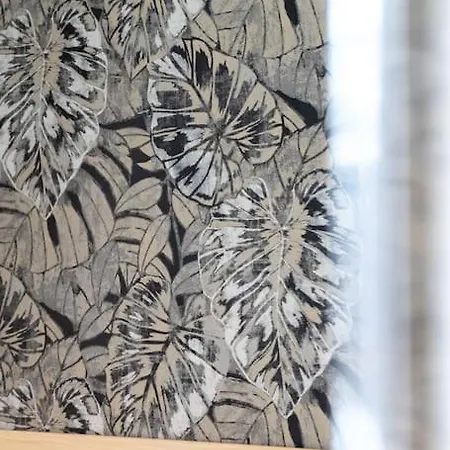 3 Proche De La Gare Et Du Centre